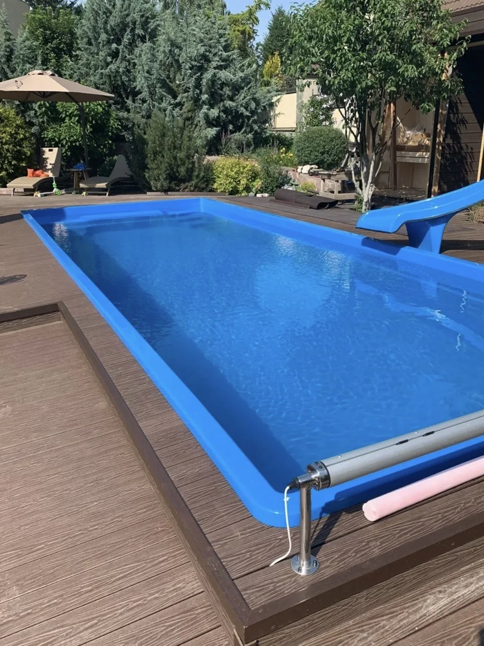 Laguna 9 установлен на участке в Магадане и область